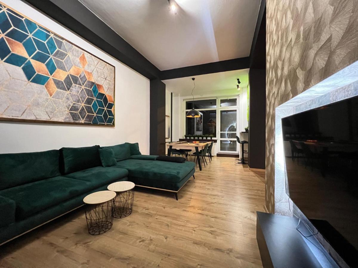 Apartment House Nová Dubnica 外观 照片